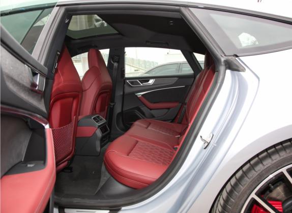 奥迪S7 2022款 2.9 TFSI quattro 车厢座椅   后排空间