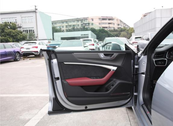 奥迪S7 2022款 2.9 TFSI quattro 车厢座椅   前门板