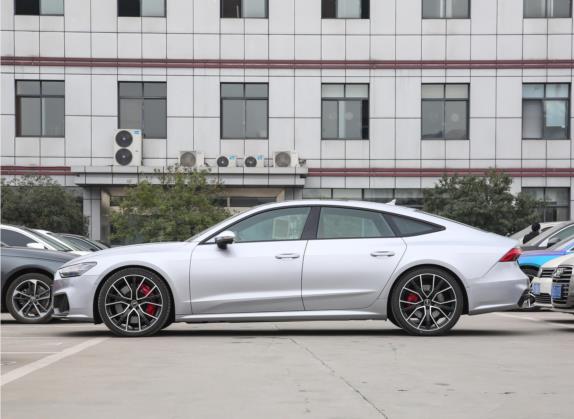 奥迪S7 2022款 2.9 TFSI quattro 外观   正侧