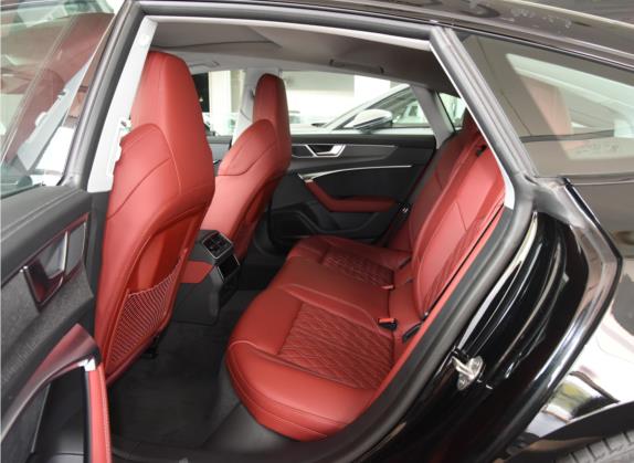 奥迪S7 2023款 2.9 TFSI quattro 车厢座椅   后排空间