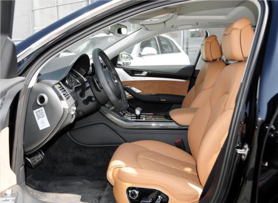 奥迪S8 2014款 S8 4.0TFSI quattro 车厢座椅   前排空间