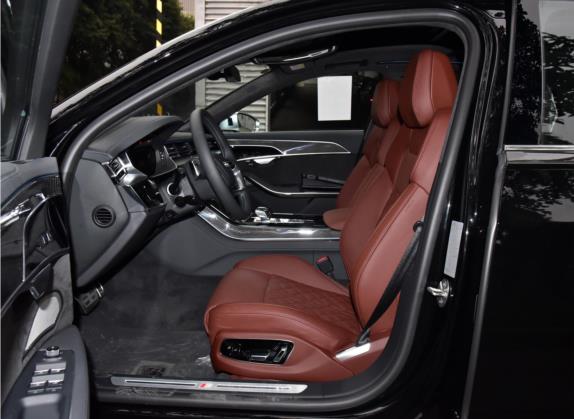 奥迪S8 2021款 S8L 4.0TFSI quattro 车厢座椅   前排空间