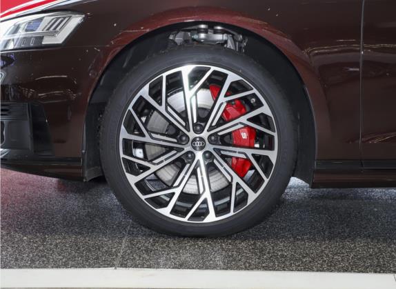 奥迪S8 2022款 S8L 4.0TFSI quattro 典藏版 其他细节类   前轮