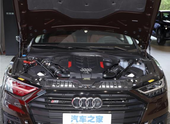 奥迪S8 2022款 S8L 4.0TFSI quattro 典藏版 其他细节类   发动机舱