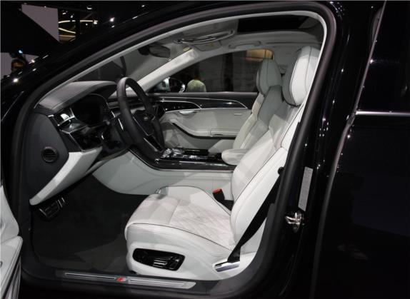 奥迪S8 2023款 S8L 4.0TFSI quattro 车厢座椅   前排空间