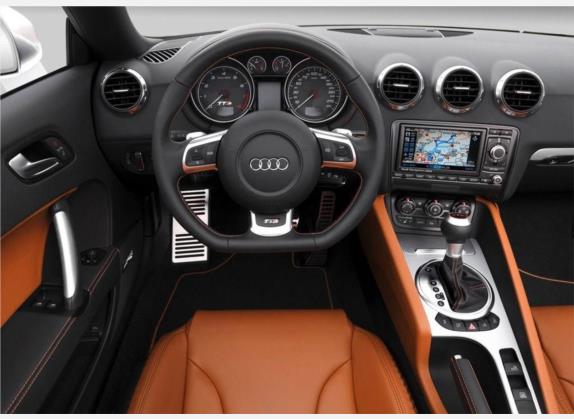 奥迪TTS 2008款 TTS Roadster 2.0TFSI quattro 中控类   驾驶位