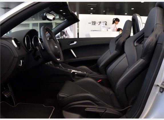 奥迪TTS 2008款 TTS Roadster 2.0TFSI quattro 车厢座椅   前排空间