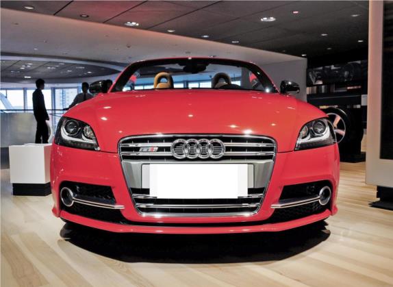 奥迪TTS 2011款 TTS Roadster 2.0TFSI quattro 外观   正前