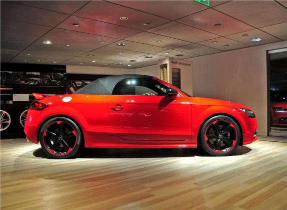 奥迪TTS 2011款 TTS Roadster 2.0TFSI quattro 外观   正侧