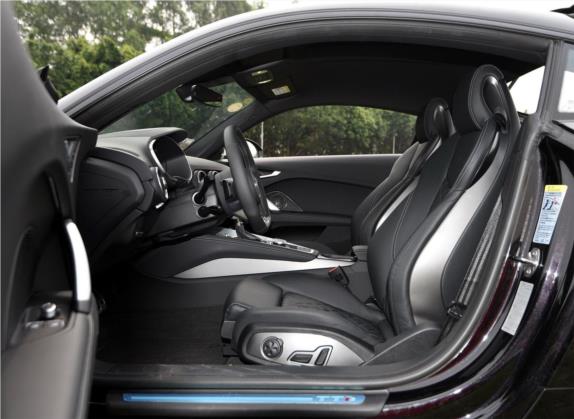 奥迪TTS 2016款 TTS Coupe 2.0TFSI quattro 车厢座椅   前排空间