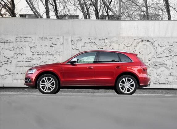 奥迪SQ5 2014款 SQ5 3.0 TFSI quattro 外观   正侧