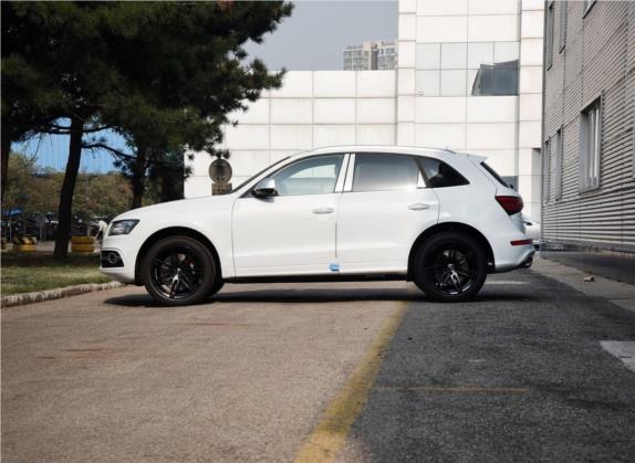 奥迪SQ5 2017款 SQ5 3.0 TFSI quattro 外观   正侧