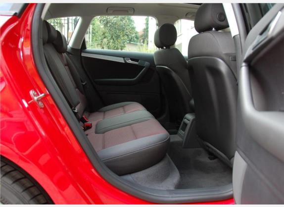 奥迪A3(进口) 2010款 Sportback 1.4T 舒适型 车厢座椅   后排空间
