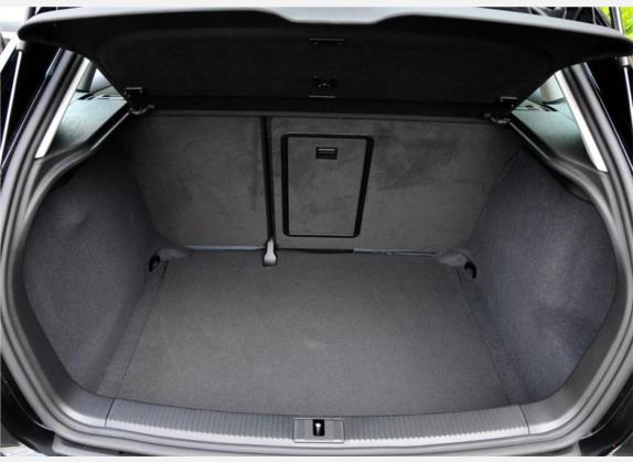 奥迪A3(进口) 2010款 Sportback 1.8T 豪华型 车厢座椅   后备厢