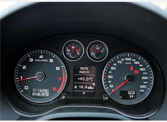 奥迪A3(进口) 2010款 Sportback 1.8T 豪华型 中控类   仪表盘