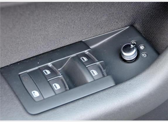 奥迪A3(进口) 2010款 Sportback 1.8T 豪华型 车厢座椅   门窗控制
