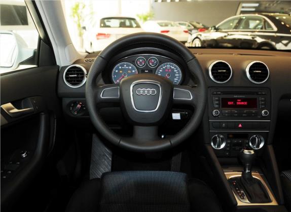 奥迪A3(进口) 2013款 Sportback 30 TFSI 舒适型 中控类   驾驶位