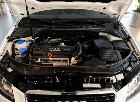 奥迪A3(进口) 2013款 Sportback 30 TFSI 舒适型 其他细节类   发动机舱