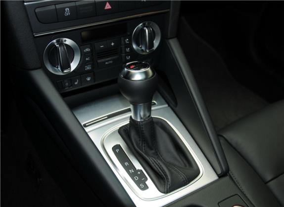 奥迪A3(进口) 2013款 Sportback 35 TFSI 尊贵型 中控类   挡把