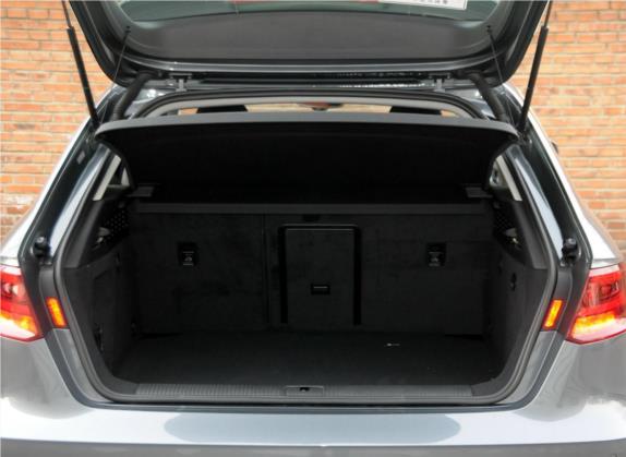奥迪A3(进口) 2014款 Sportback 40 TFSI S line 豪华型 车厢座椅   后备厢