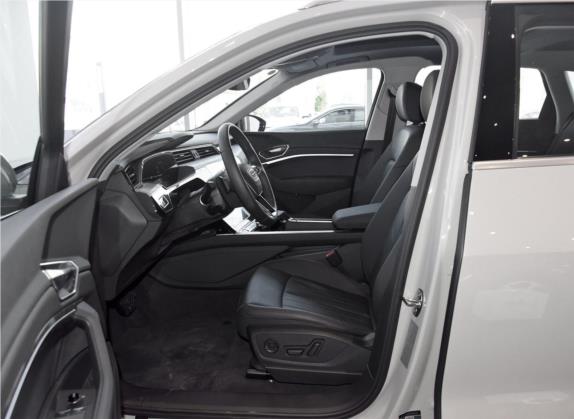 奥迪e-tron(进口) 2019款 55 quattro 时尚型 车厢座椅   前排空间
