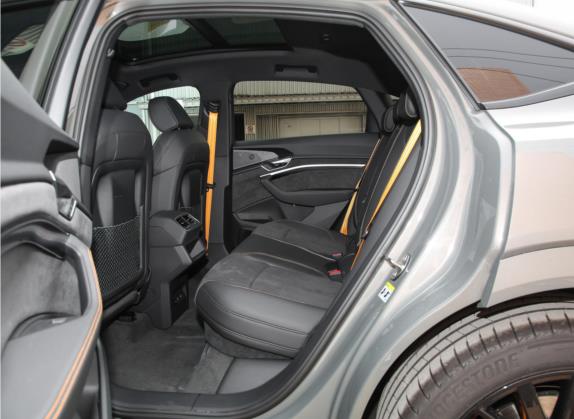 奥迪e-tron(进口) 2022款 Sportback 55 quattro 限量版 车厢座椅   后排空间