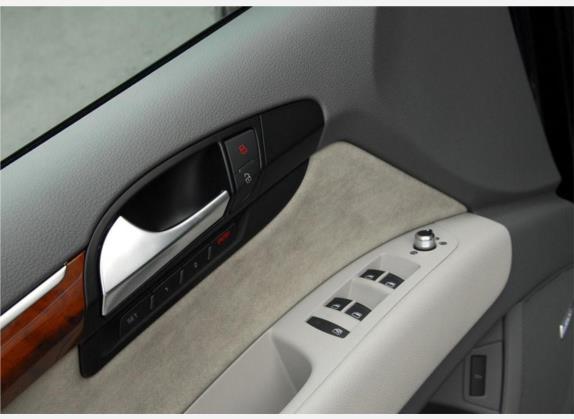 奥迪Q7 2010款 3.6 FSI quattro 技术型 车厢座椅   门窗控制