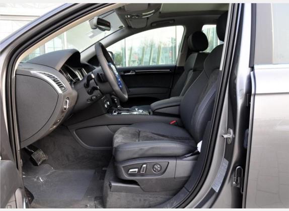 奥迪Q7 2010款 3.6 FSI舒适型运动典藏版 车厢座椅   前排空间