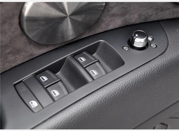 奥迪Q7 2010款 3.6 FSI技术型运动典藏版 车厢座椅   门窗控制