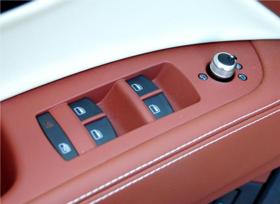 奥迪Q7 2011款 3.0 TFSI 专享型(200kW) 车厢座椅   门窗控制