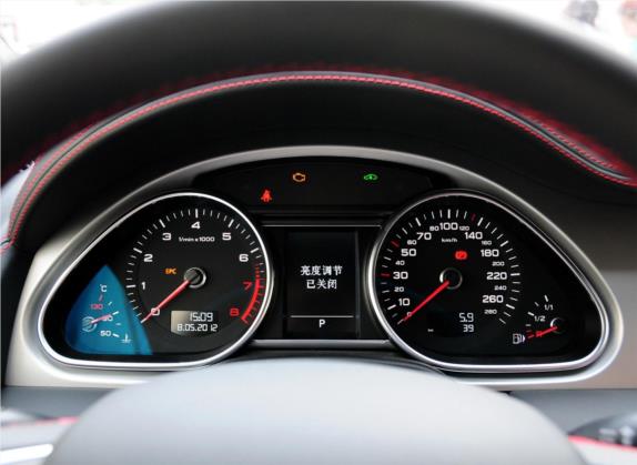 奥迪Q7 2012款 3.0 TFSI 专享型(245kW) 中控类   仪表盘