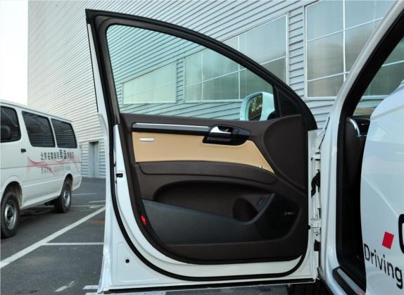 奥迪Q7 2013款 35 TFSI 专享型 车厢座椅   前门板