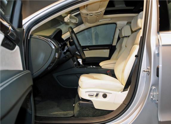 奥迪Q7 2013款 35 TDI 专享型 车厢座椅   前排空间