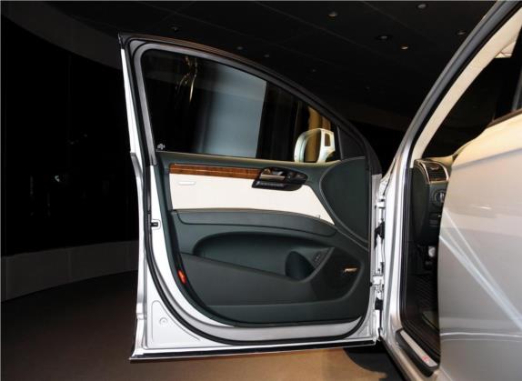 奥迪Q7 2013款 35 TDI 专享型 车厢座椅   前门板