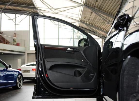 奥迪Q7 2014款 35 TFSI 运动型 车厢座椅   前门板