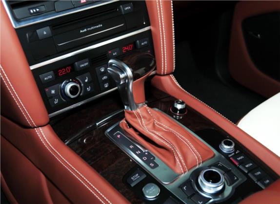 奥迪Q7 2014款 35 TFSI 专享型 中控类   挡把