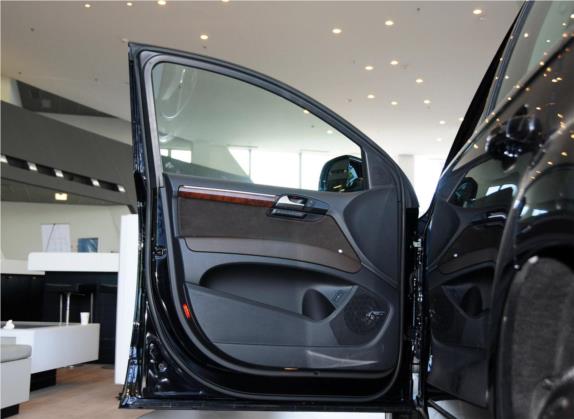 奥迪Q7 2014款 40 TFSI 运动型 车厢座椅   前门板