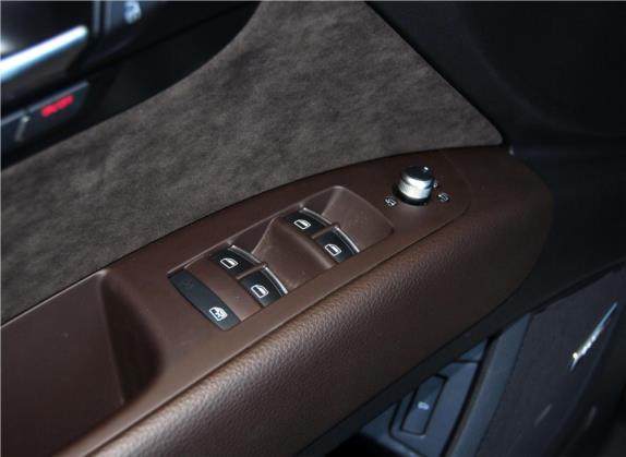 奥迪Q7 2014款 40 TFSI 运动型 车厢座椅   门窗控制