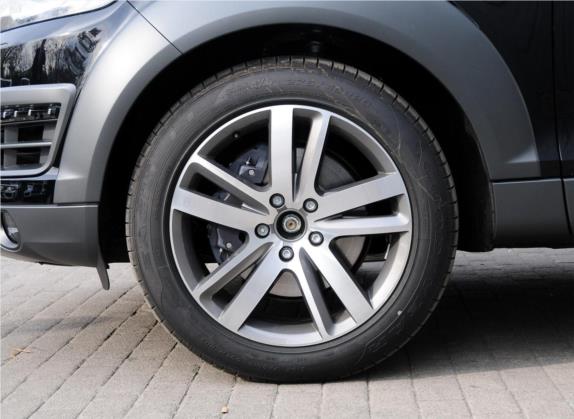奥迪Q7 2015款 40 TFSI 典藏型 其他细节类   前轮