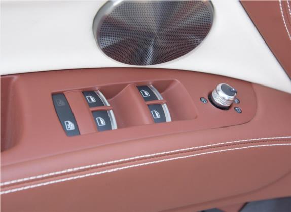 奥迪Q7 2015款 40 TFSI 尊藏型 车厢座椅   门窗控制