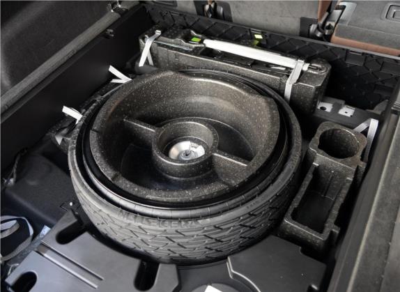 奥迪Q7 2016款 40 TFSI S line运动型 其他细节类   备胎