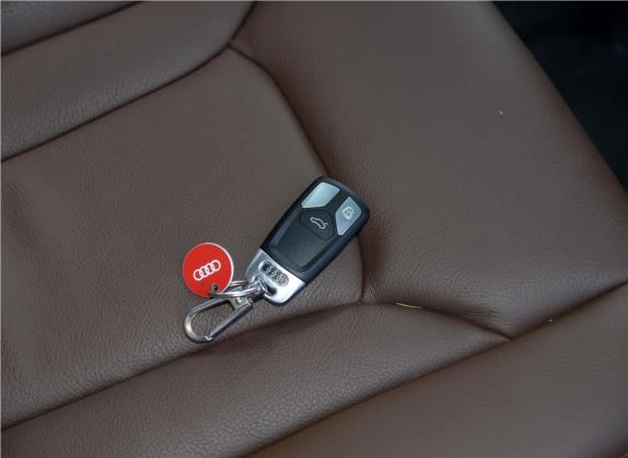 奥迪Q7 2016款 40 TFSI S line运动型 其他细节类   钥匙
