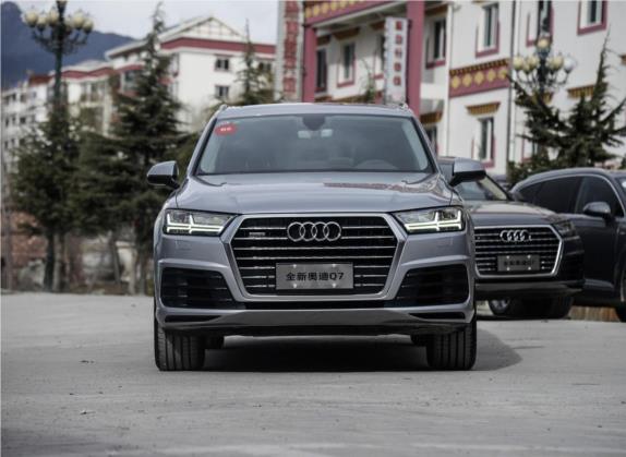 奥迪Q7 2016款 40 TFSI S line运动型 外观   正前