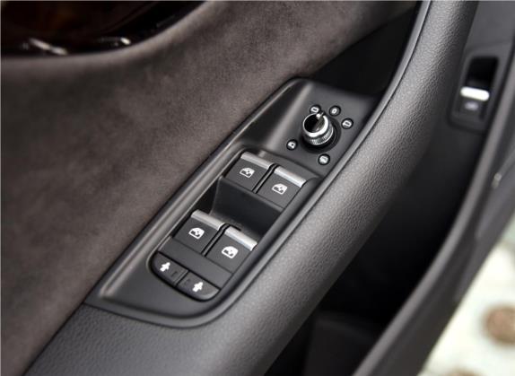 奥迪Q7 2016款 45 TFSI S line运动型 车厢座椅   门窗控制