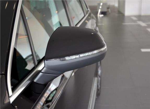 奥迪Q7 2018款 45 TFSI 尊贵型 外观细节类   外后视镜