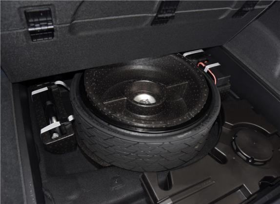 奥迪Q7 2019款 45 TFSI 舒适型 其他细节类   备胎