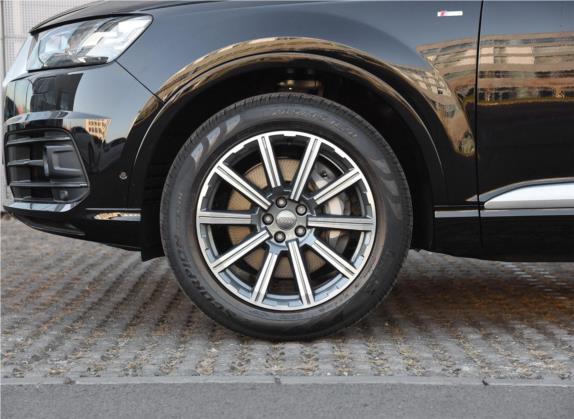 奥迪Q7 2019款 55 TFSI 尊贵型 其他细节类   前轮