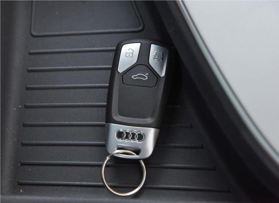 奥迪Q7 2019款 55 TFSI 尊贵型 其他细节类   钥匙