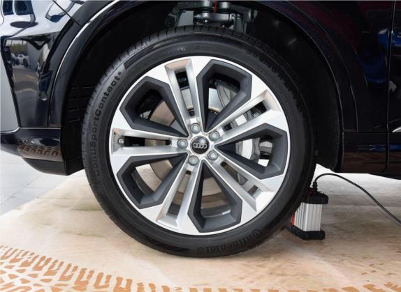 奥迪Q7 2020款 55 TFSI quattro 至尊专享版 其他细节类   前轮