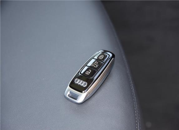 奥迪Q7 2021款 45 TFSI quattro S line运动型 其他细节类   钥匙